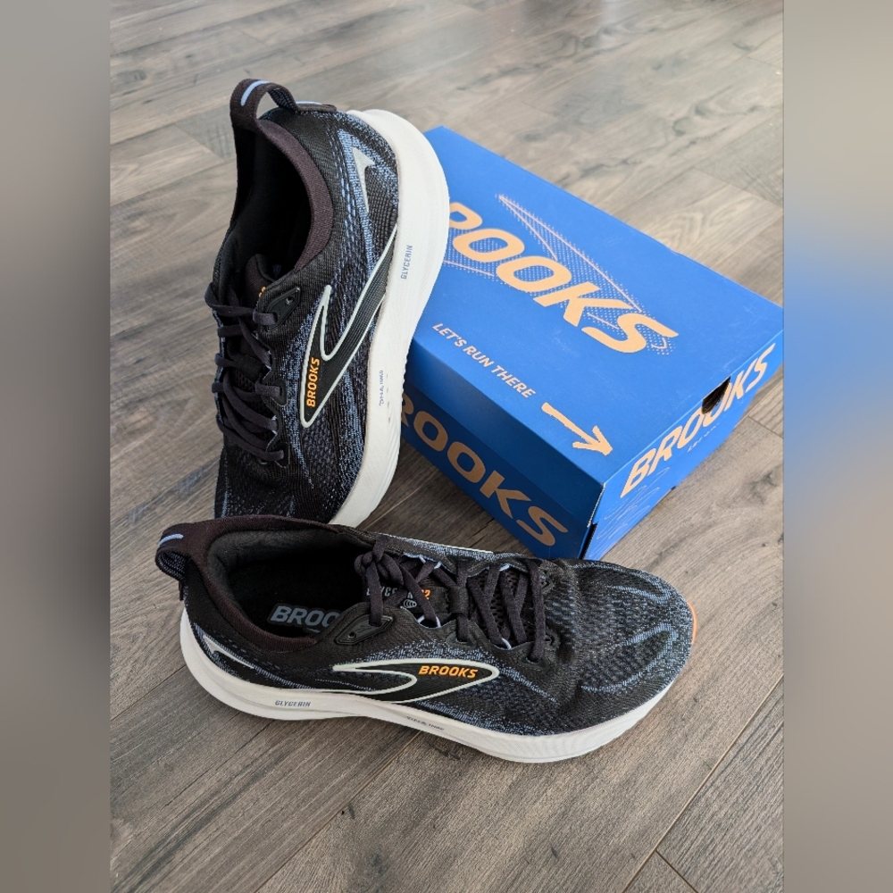 EXCELLENT CONDITION Brooks Glycerin GTS 22 Mens 9.5 2E Black/Country 973984 Pop